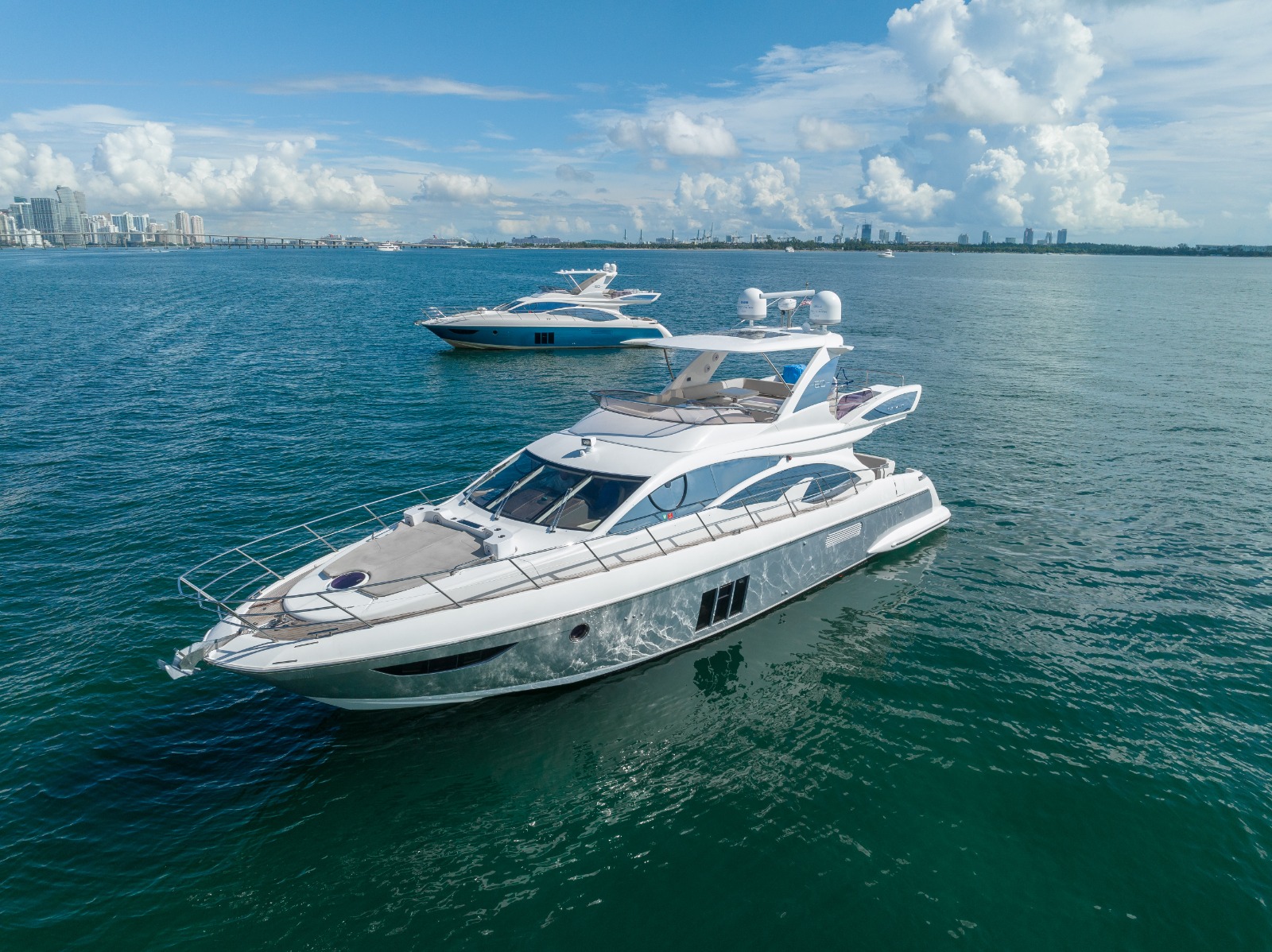 Azimut Blessed